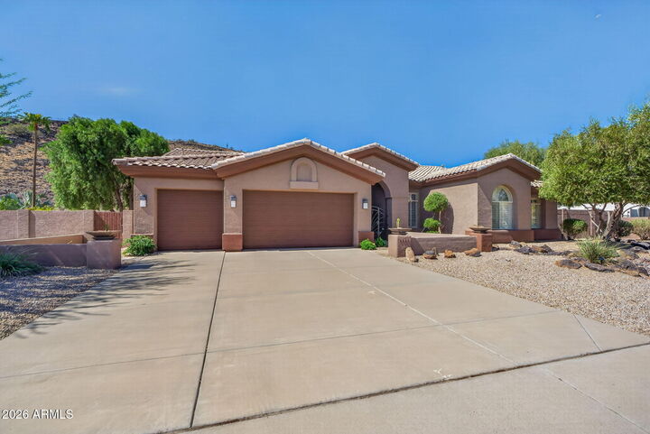 Property Photo:  5565 W Pinnacle Hill Drive  AZ 85310 