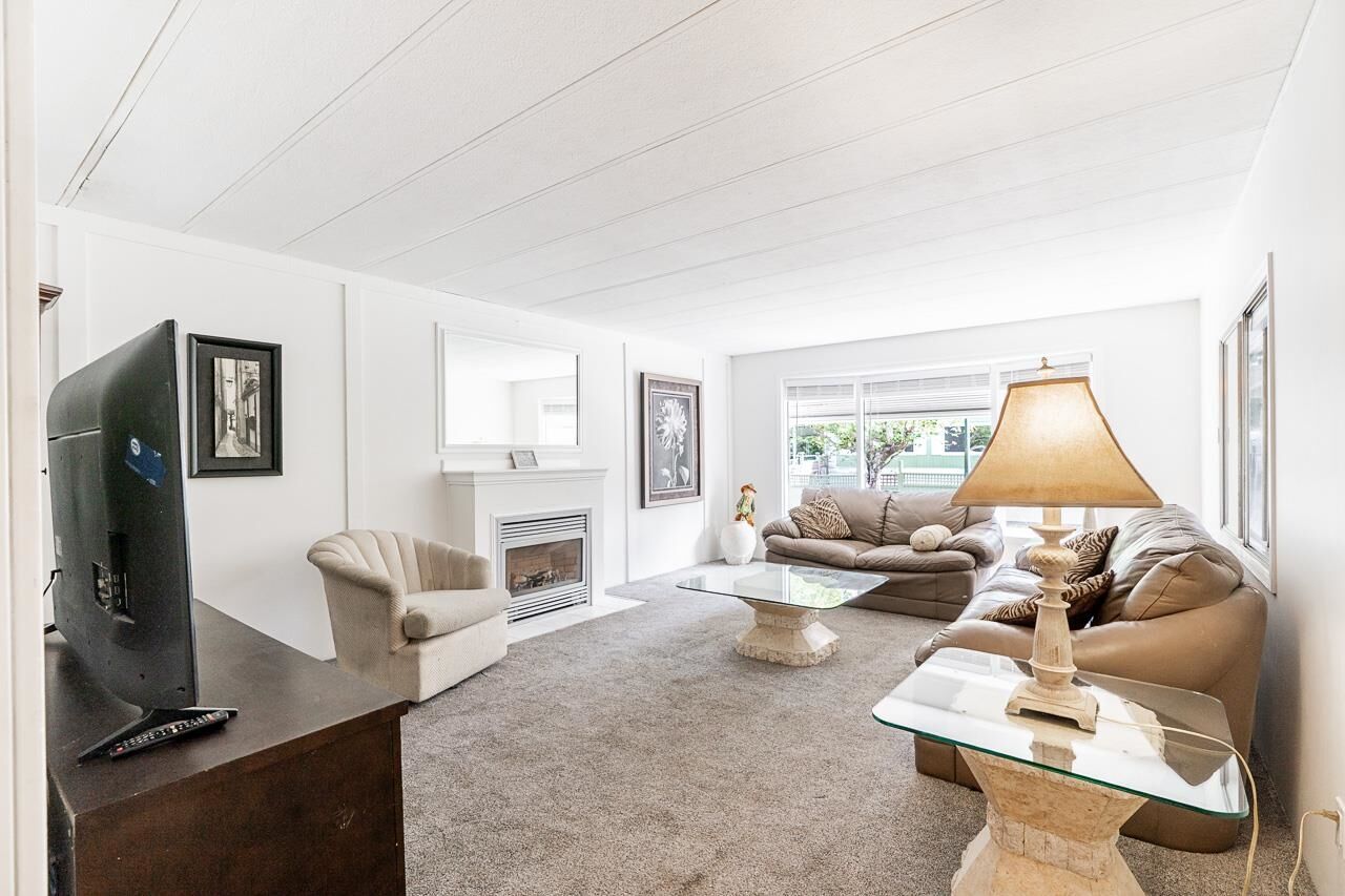Property Photo: 13650 80 Avenue 5 BC V3W 6J8