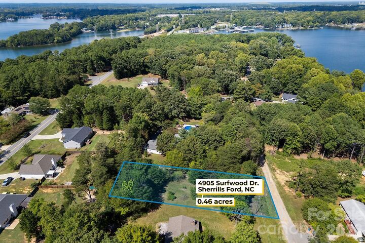 Property Photo: 4905 Surfwood Drive NC 28673