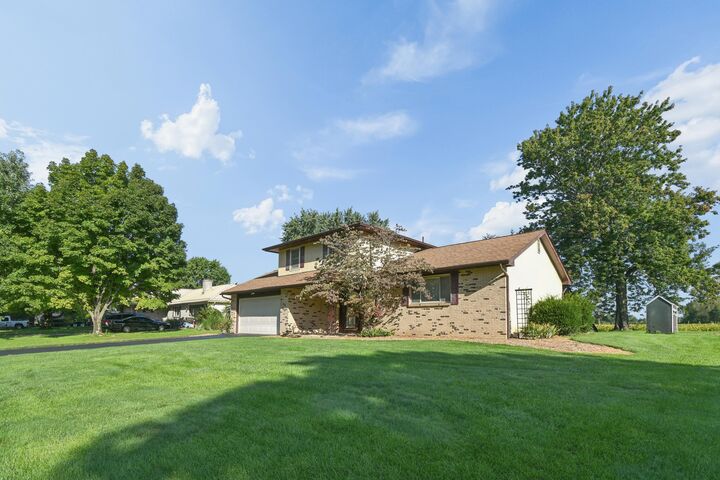 Property Photo: 82 Imperial SW Drive OH 43062