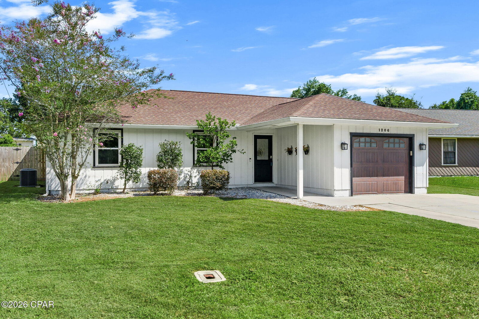 Property Photo: 1206 Parker Drive FL 32401