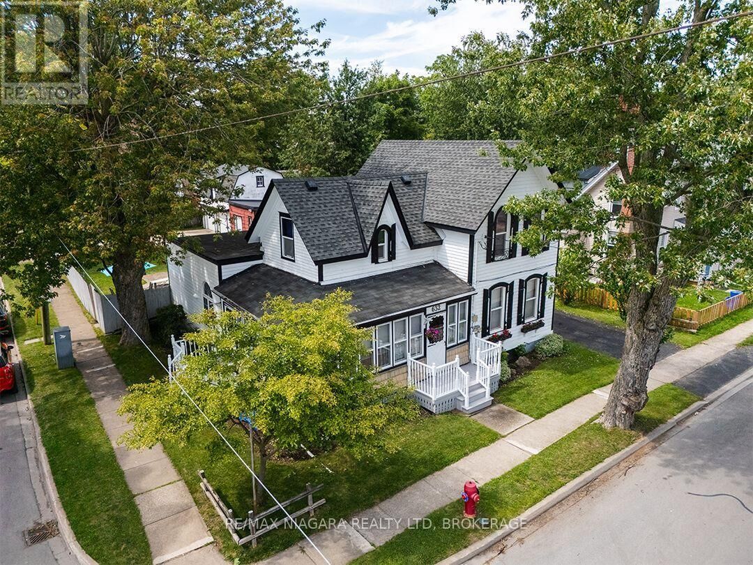 Property Photo:  632 King Street  ON L3K 4H8 
