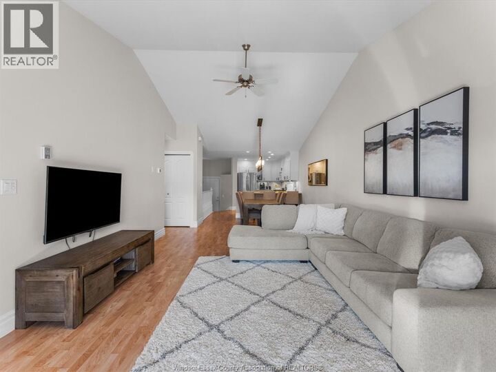 Property Photo: 139 Woodycrest Avenue ON N9Y 4G3