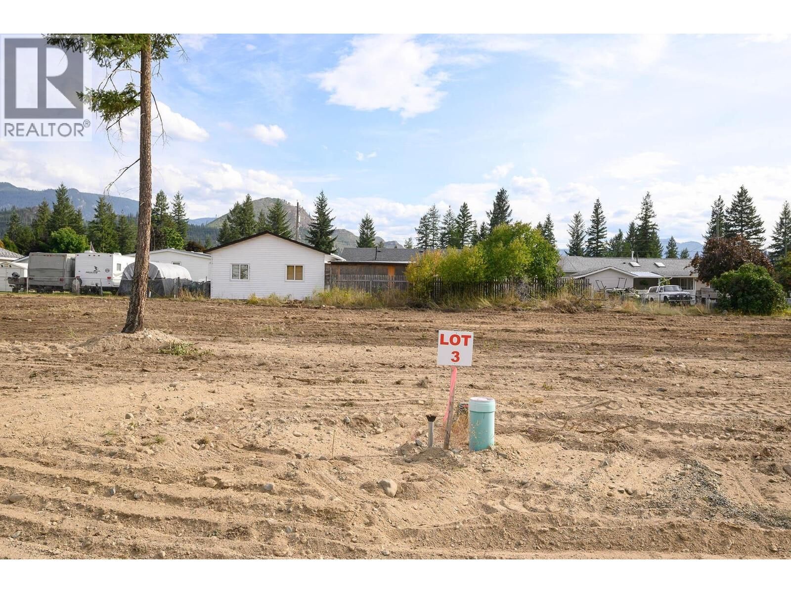 Property Photo:  460 Clary Road  BC V0E 1E0 