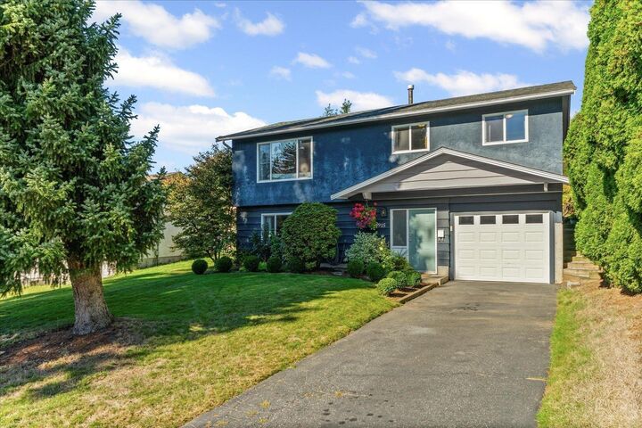 Property Photo:  34915 Champlain Crescent  BC V2S 5P3 