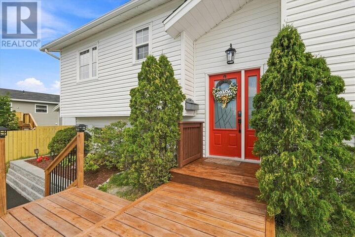 Property Photo:  5 Starrigan Place  NL A1W 4R7 