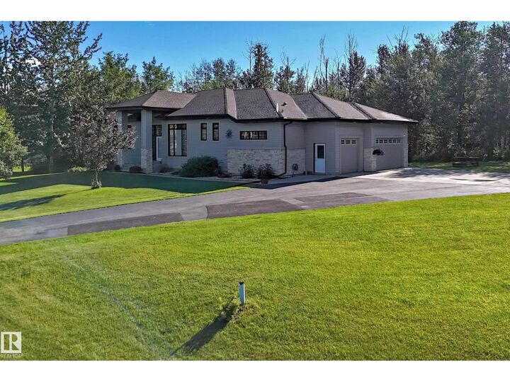 Property Photo:  #7 53216 Rge Road 264  AB T7Y 1A4 