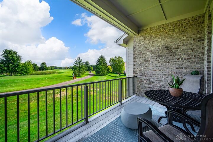 Property Photo:  957 Eagle Run Drive  OH 45458 