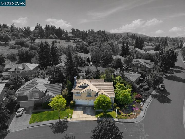 Property Photo:  601 Ambience Way  CA 94506 