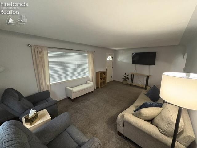 Property Photo:  108 Union Street  OH 43457 