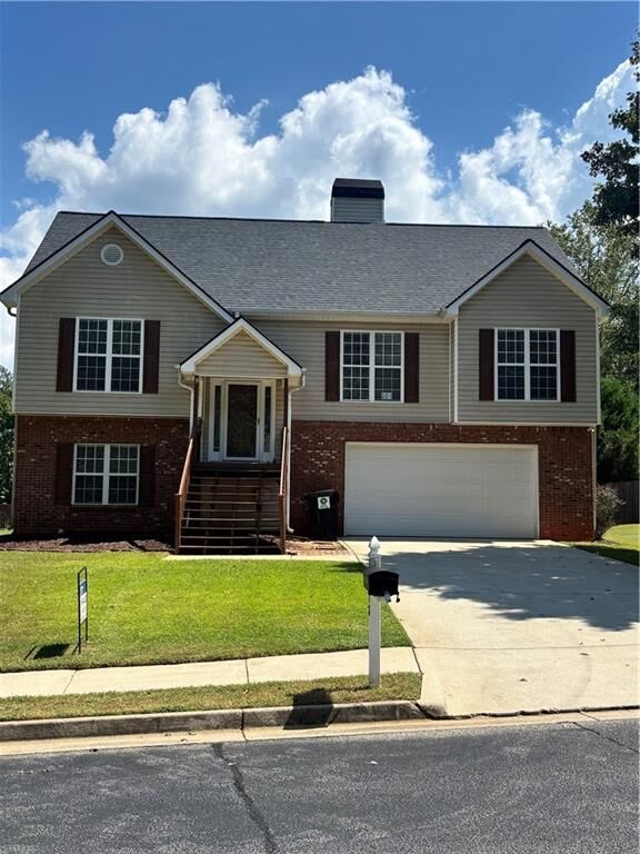 Property Photo:  1338 Vine Circle  GA 30253 