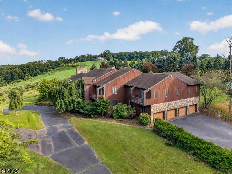 Property Photo:  8 Springhill Road  NJ 08801 