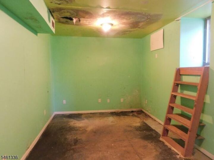 Property Photo:  1 Church St  NJ 07832 