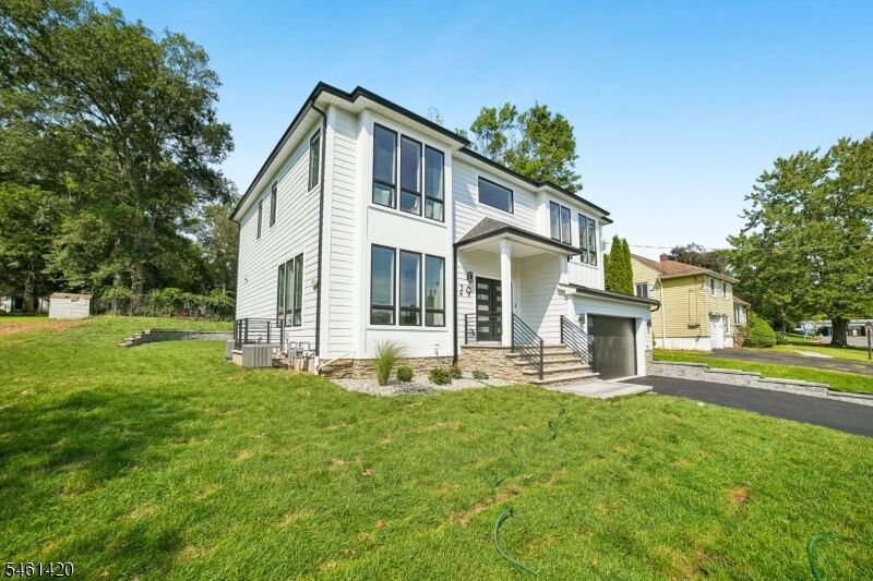 Property Photo:  29 Spier Dr  NJ 07039 