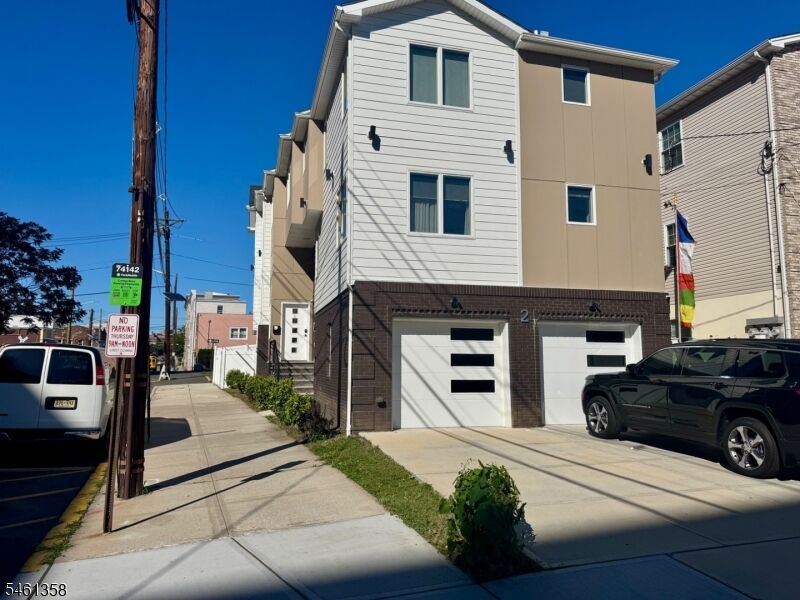 Property Photo:  2 Sherman Ave 1R  NJ 07029 