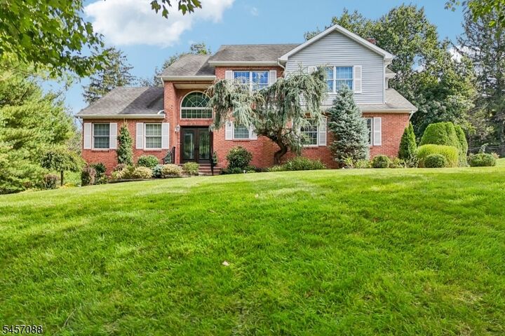 Property Photo:  2 Lisa Ln  NJ 07936 