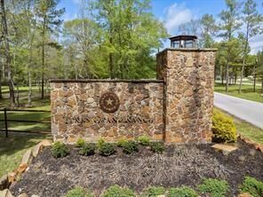 Property Photo:  263 Winchester Road  TX 77340 