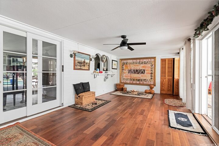 Property Photo: 5562 Kalanianaole Highway HI 96821