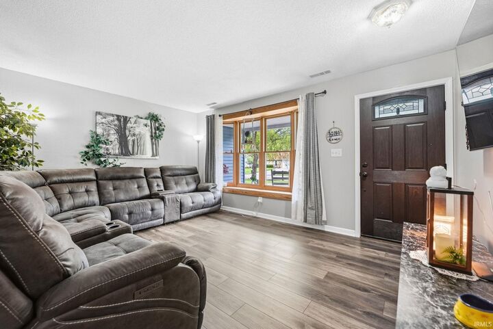 Property Photo: 3003 Winslow Place IN 46815-6221