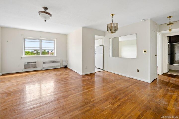Property Photo: 20 Secor Place 6B NY 10704