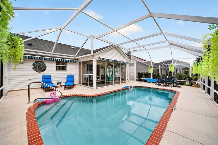 Property Photo: 3456 Dixon Lane FL 32162