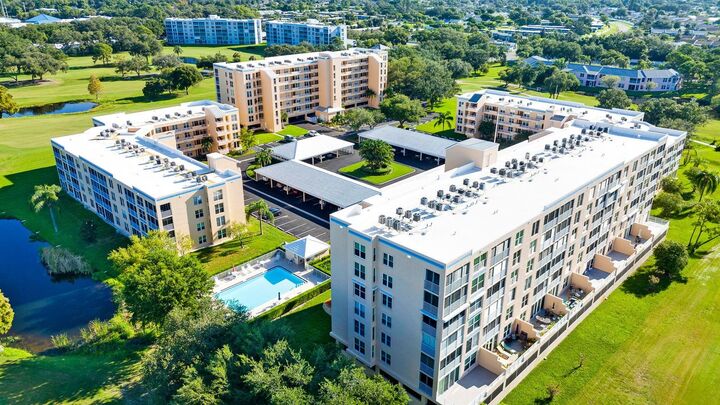 Property Photo:  4440 Fairways Boulevard 107  FL 34209 