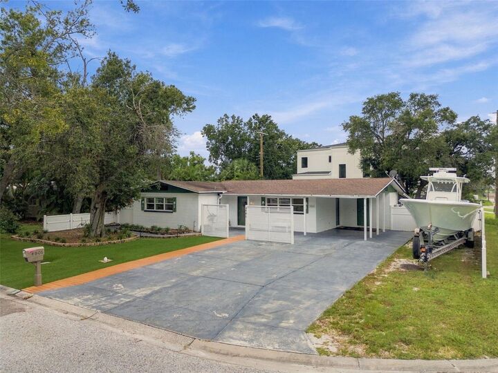 Property Photo: 4501 Trask Street FL 33611