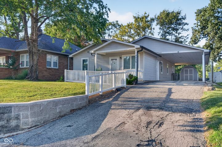 Property Photo:  2426 E 57th Street  IN 46220 