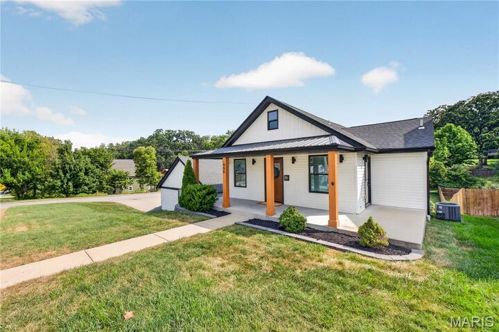 Property Photo: 406 George Avenue MO 63122