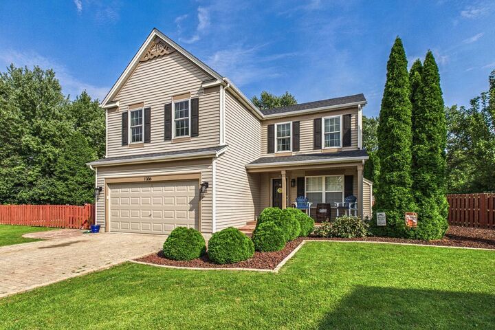 Property Photo:  1306 Kathleen Court  IL 60002 