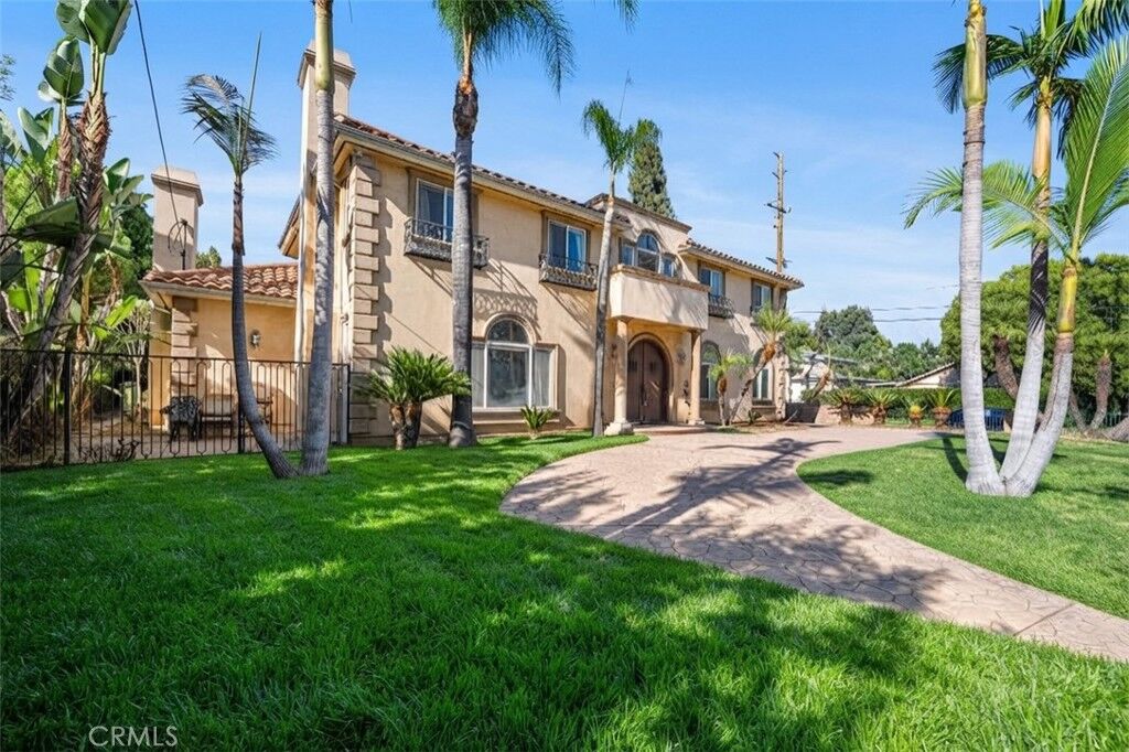Property Photo:  163 E Camino Real Avenue  CA 91006 