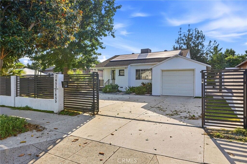 Property Photo: 7455 Blewett Avenue CA 91406