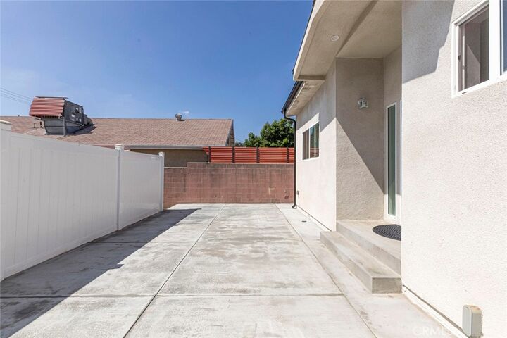 Property Photo: 1135 A E Windsor CA 91205