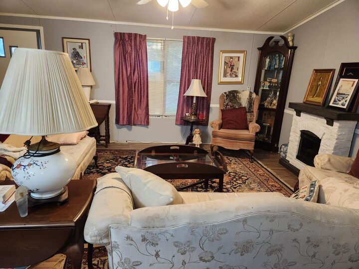 Property Photo:  28 Pinehill Mhp Road 28  ME 03901 