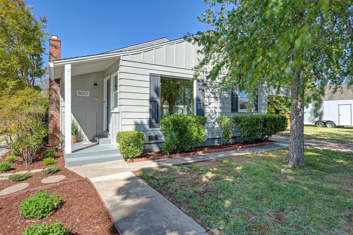 Property Photo:  5001 13th Avenue  CA 95820 