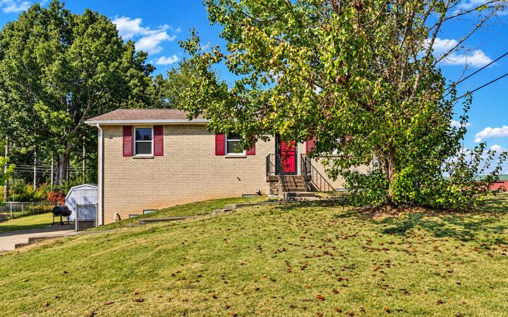 Property Photo:  443 Appleton Dr  TN 37042 