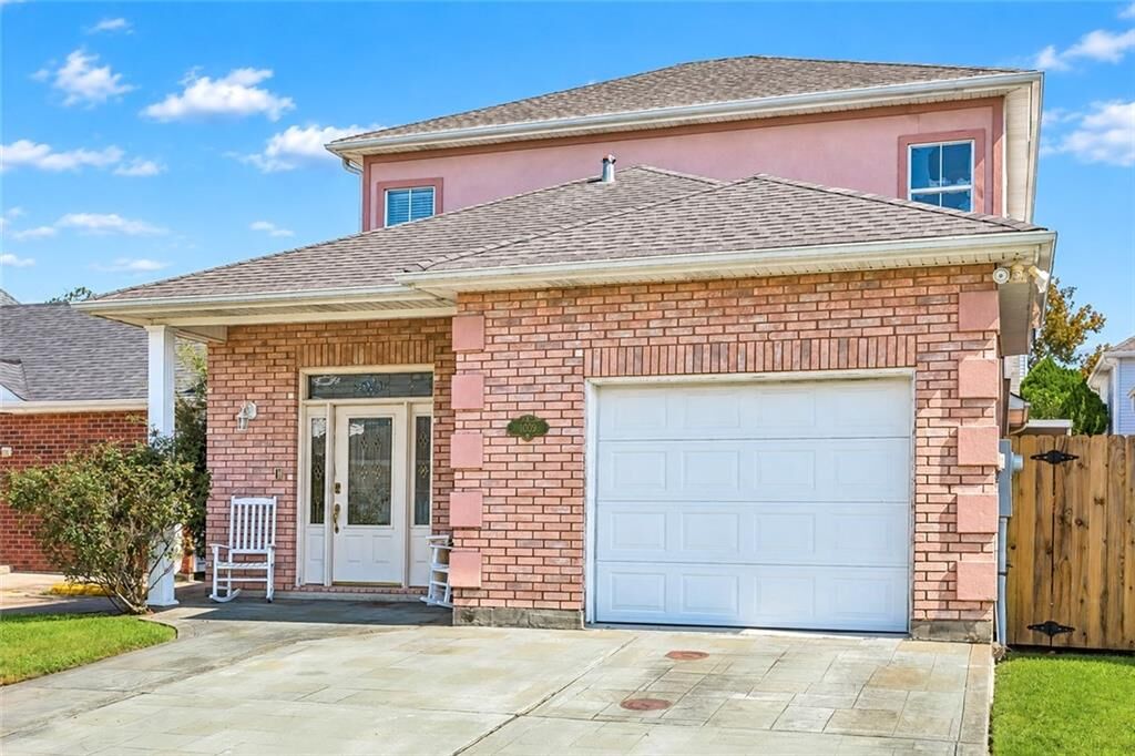 Property Photo:  1008 Chateau Lafitte Drive  LA 70065 