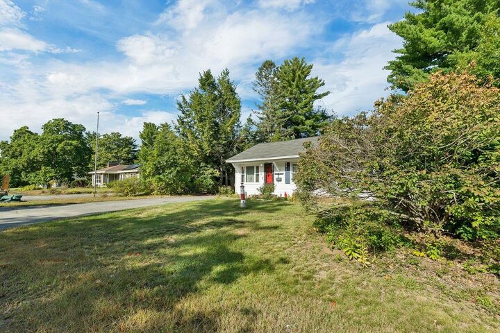 Property Photo: 33 Cushing Boulevard NH 03867