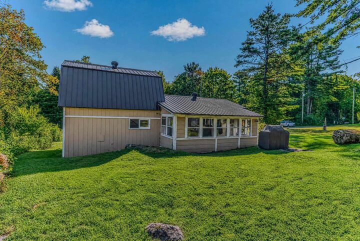 Property Photo:  70 Ledge Road  NH 03585 