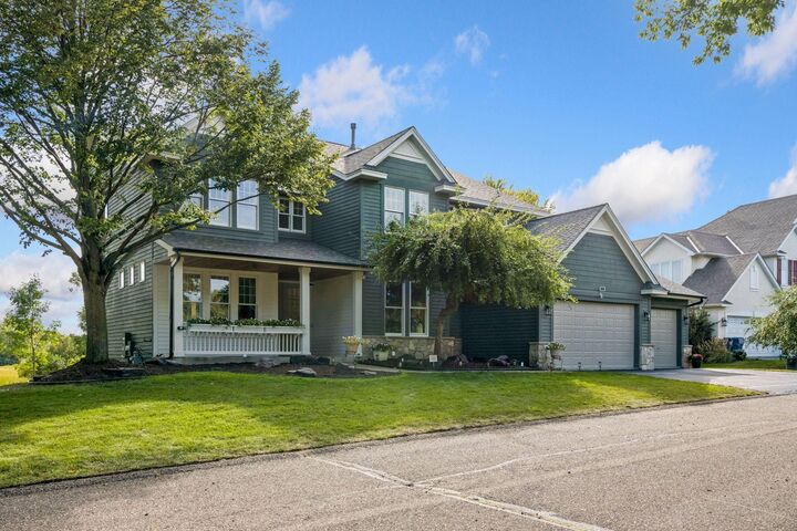 Property Photo: 27125 Marsh Pointe Court MN 55331