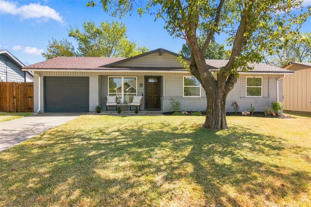 Property Photo: 4720 Kyle Drive TX 75180