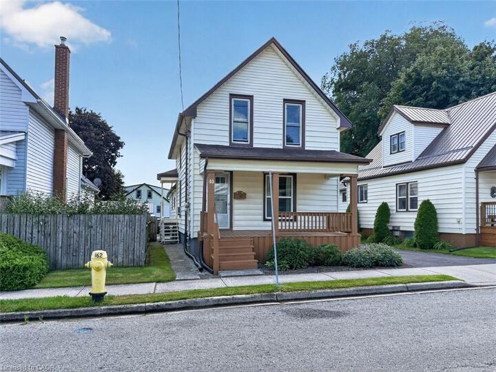 Property Photo: 40 Patterson Street ON N3Y 1J2