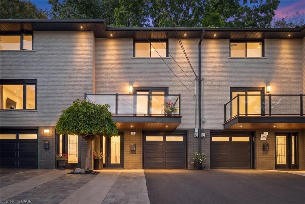 Property Photo:  28 Borden Street  ON N1S 3N2 