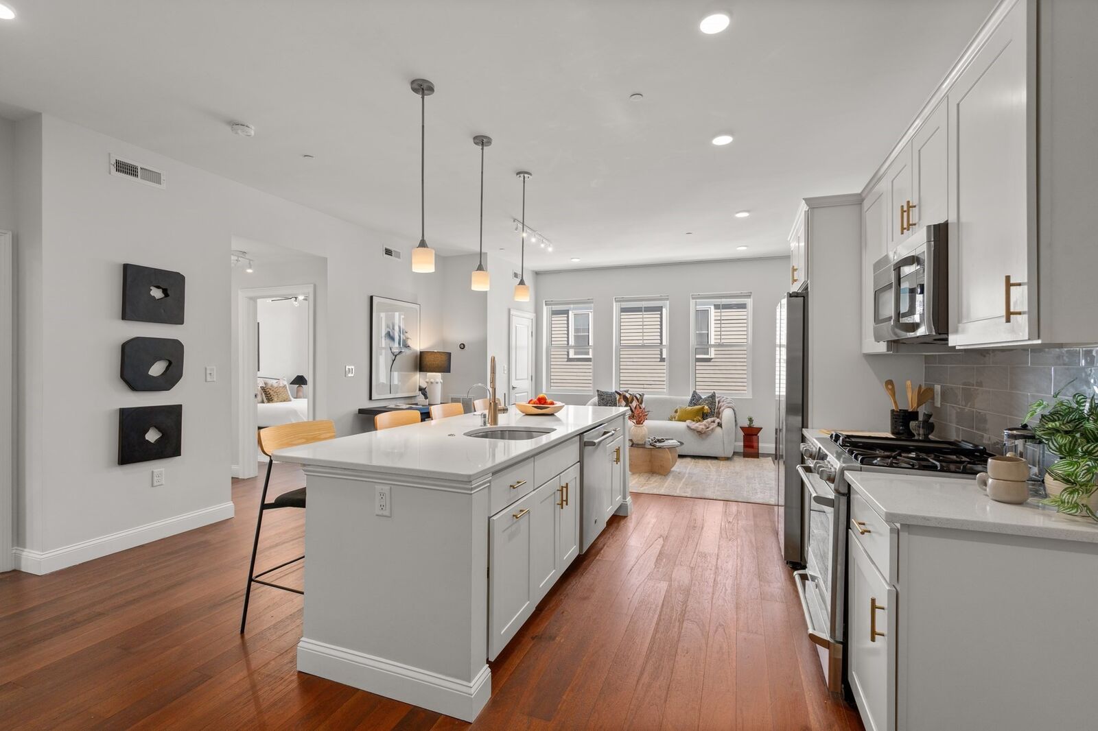 Property Photo:  170 W Broadway 310  MA 02127 