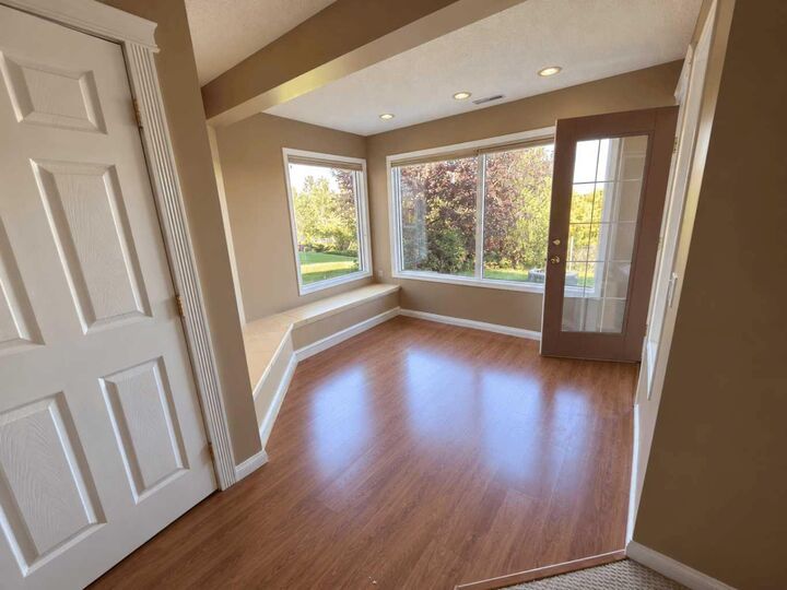 Property Photo: 76 Valley Creek Crescent NW AB T3B 5V3