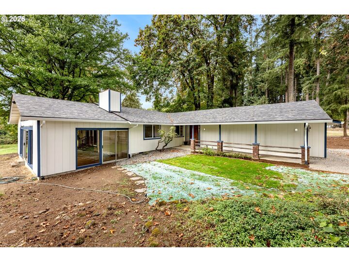 Property Photo: 31018 NW 71st Ave WA 98642