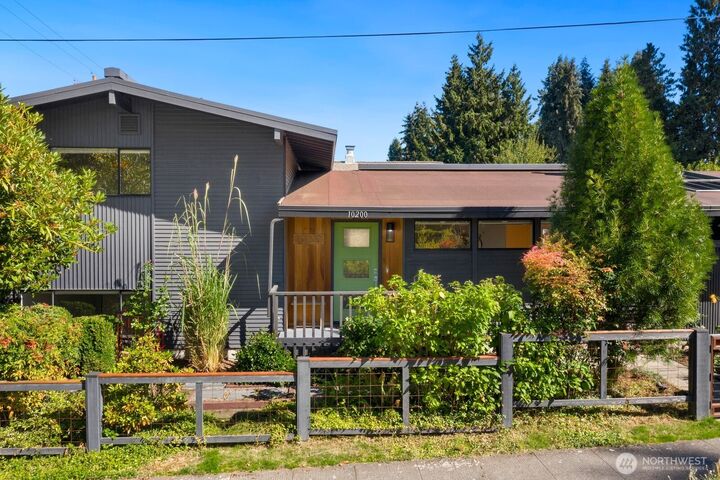 Property Photo: 10200 62nd Avenue S WA 98178