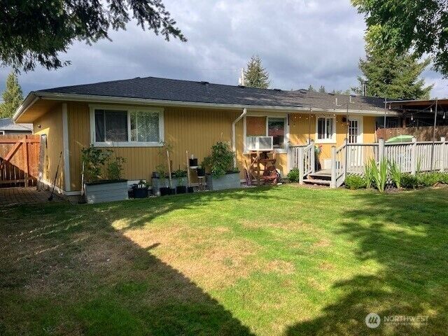 Property Photo: 708 Alder Street WA 98294