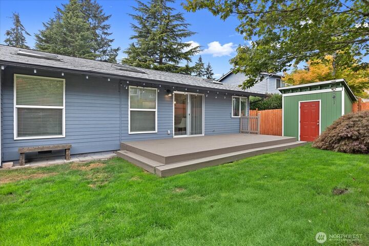Property Photo:  25340  36th Place S  WA 98032 