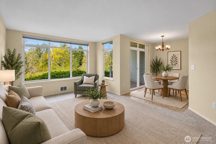 Property Photo:  5090  Festival Boulevard 1B  WA 98226 